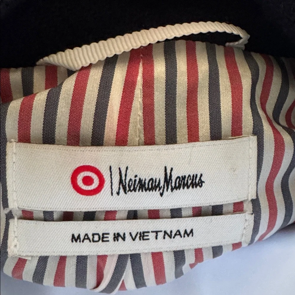 Neiman Marcus Wool Woman’s Black Blazer White Trim Size Small - Picture 8 of 15